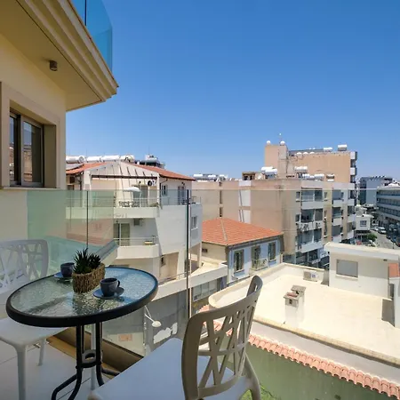 Downtown Urban 2 Bedroom Apartment